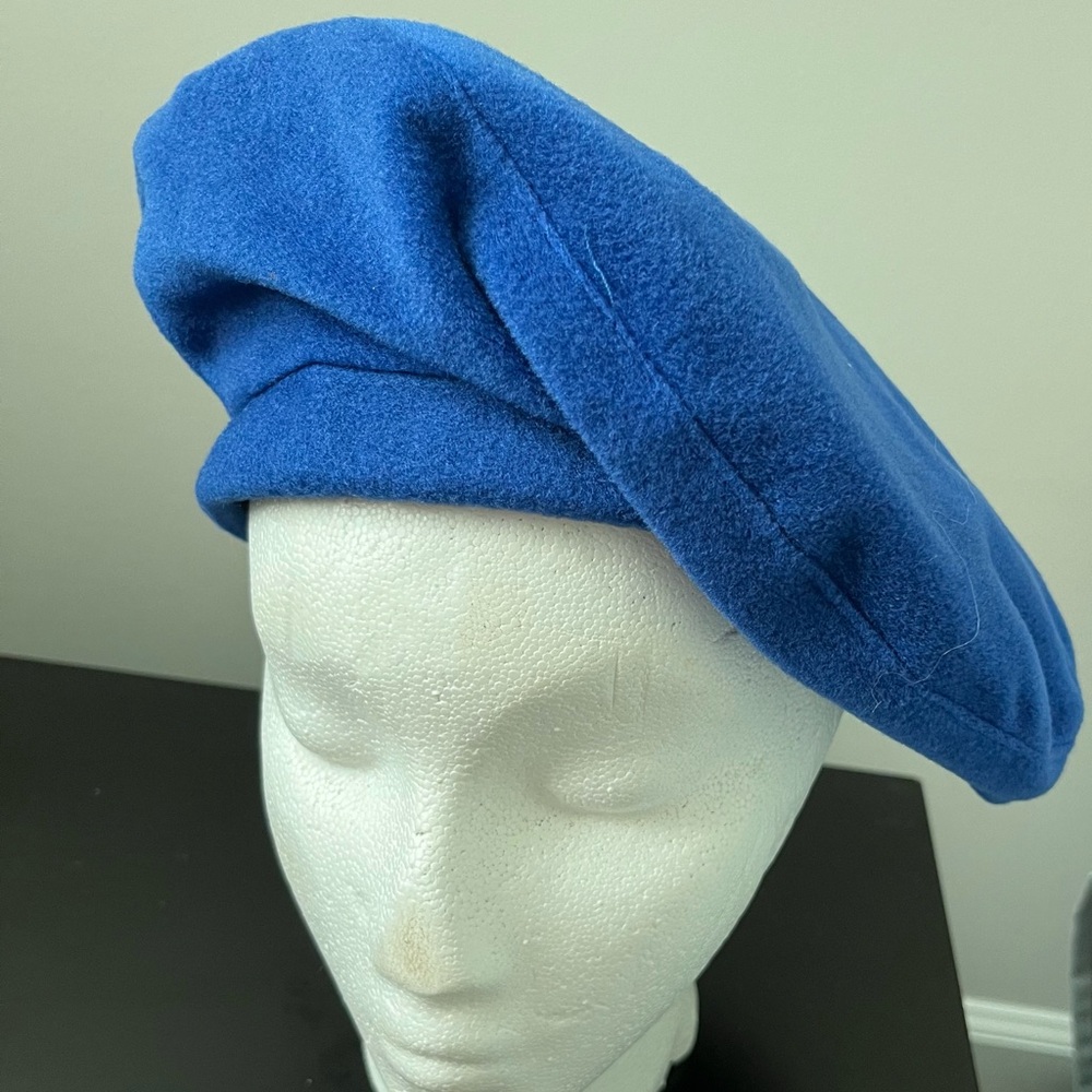 Blue beret
